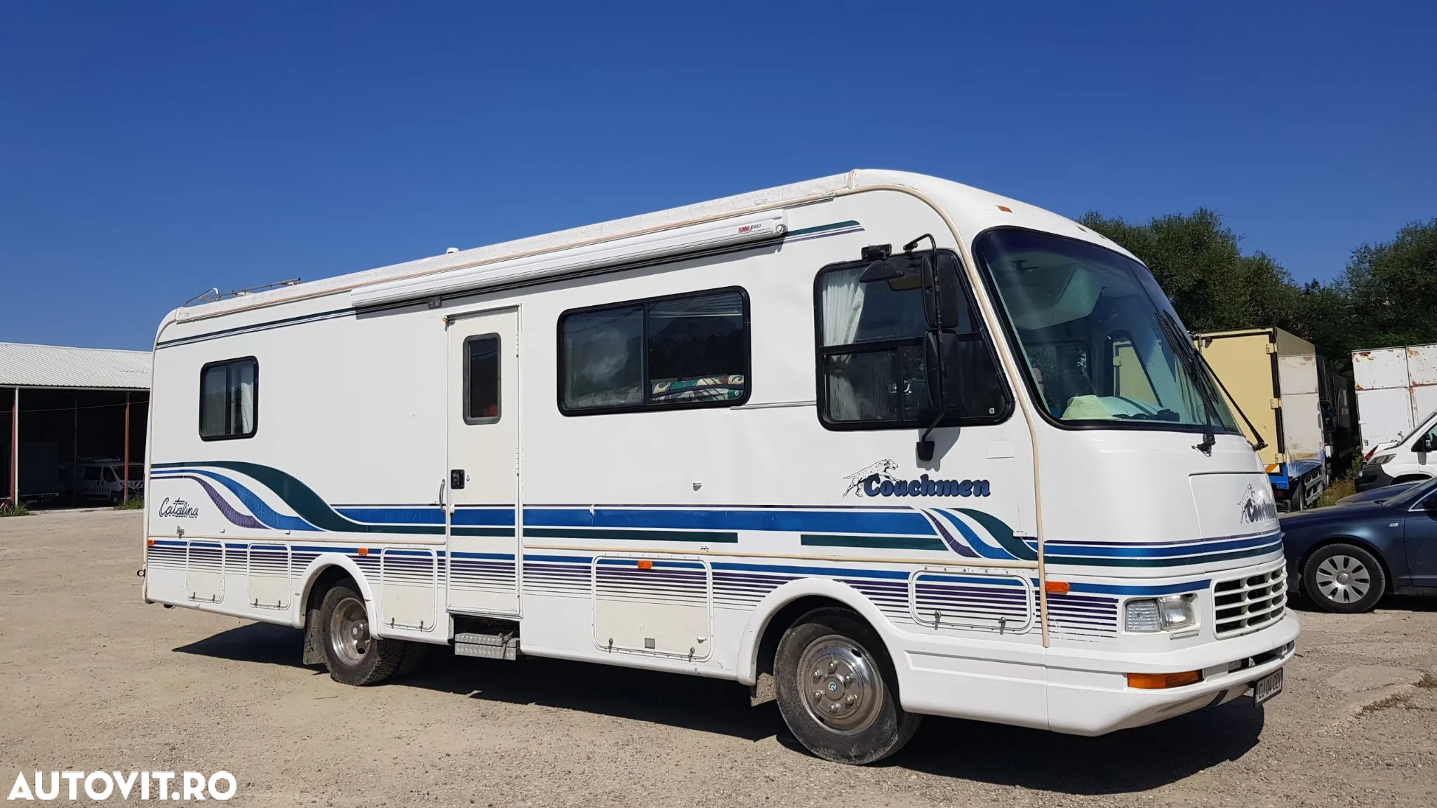 Alta Coachmen Catalina Camper Autorulota - 26