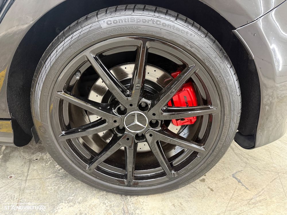 Mercedes-Benz A 45 AMG 4Matic Speedshift 7G-DCT - 17