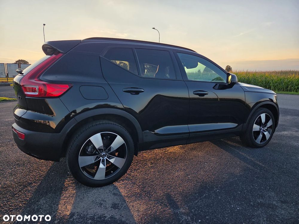 Volvo XC 40 - 4