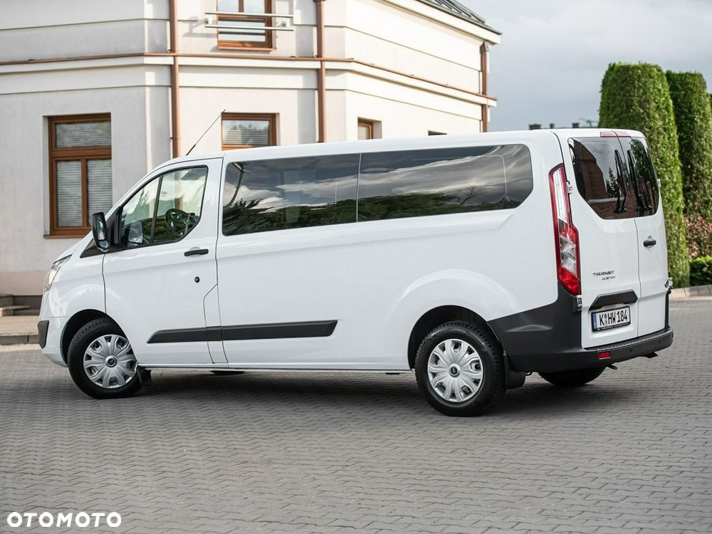 Ford Transit Custom 310 L2H1 Limited - 12