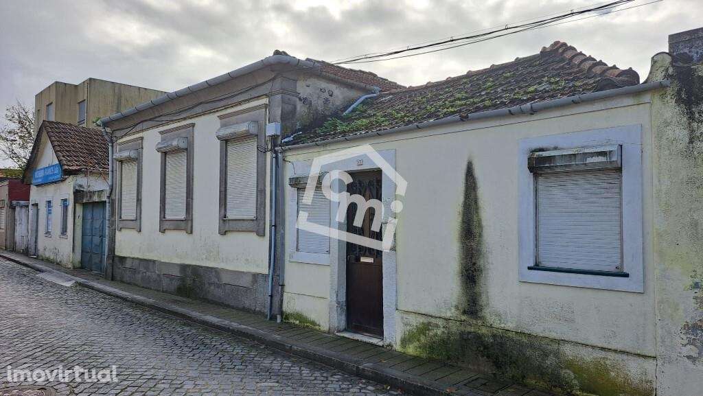 Moradias no Centro da Senhora da Hora (Habitação e Comércio) - Grande imagem: 4/9
