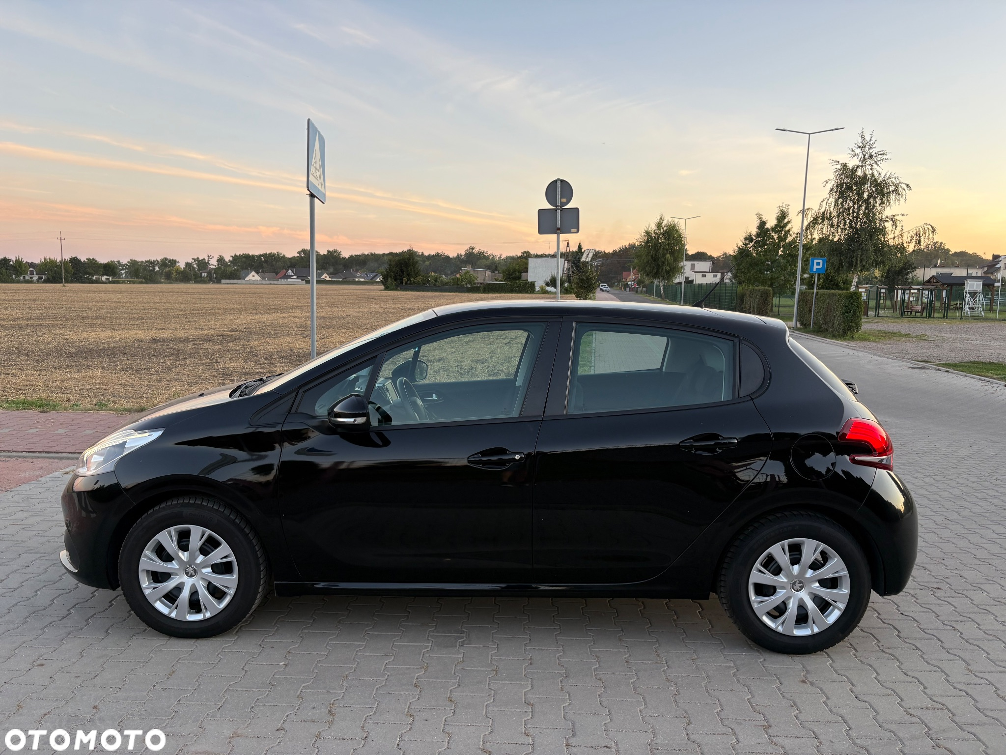 Peugeot 208 PureTech 82 Start & Stop Tech Edition - 5