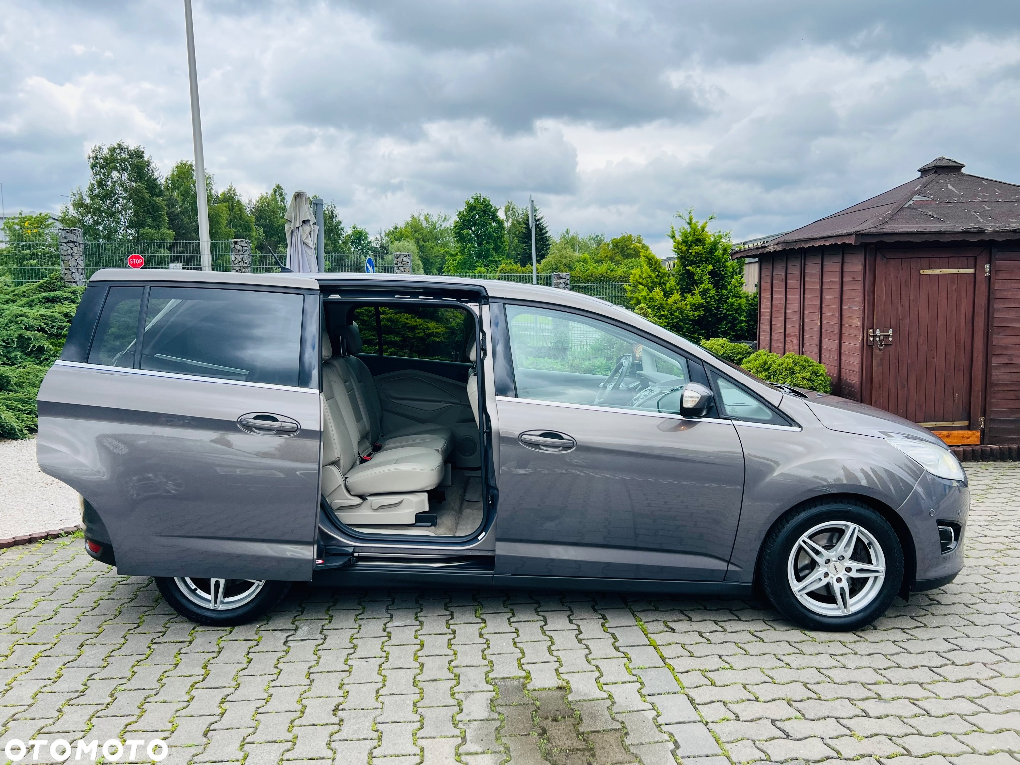 Ford Grand C-MAX 1.6 EcoBoost Start-Stop-System Titanium - 13