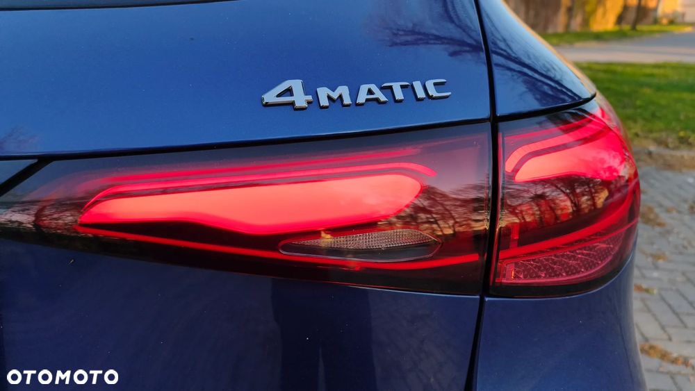 Mercedes-Benz GLC 300 4-Matic - 31
