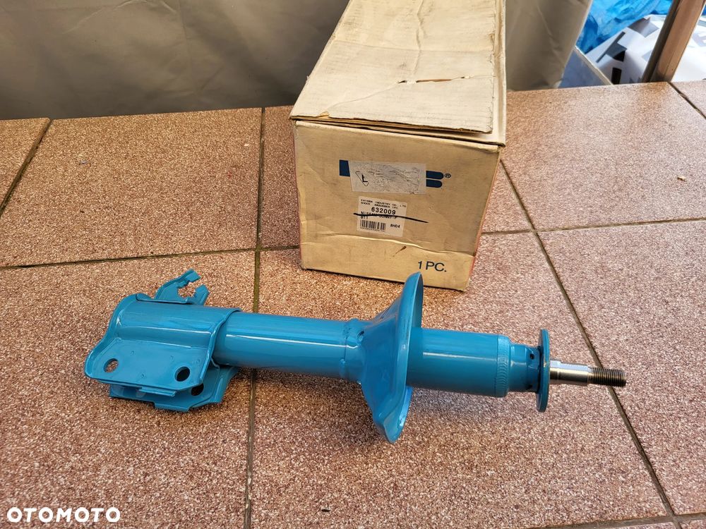 AMORTYZATOR OLEJOWY LEWY PRZÓD NISSAN SUNNY I Traveller (B11) 1.3 60KM 1982-1990 - 2