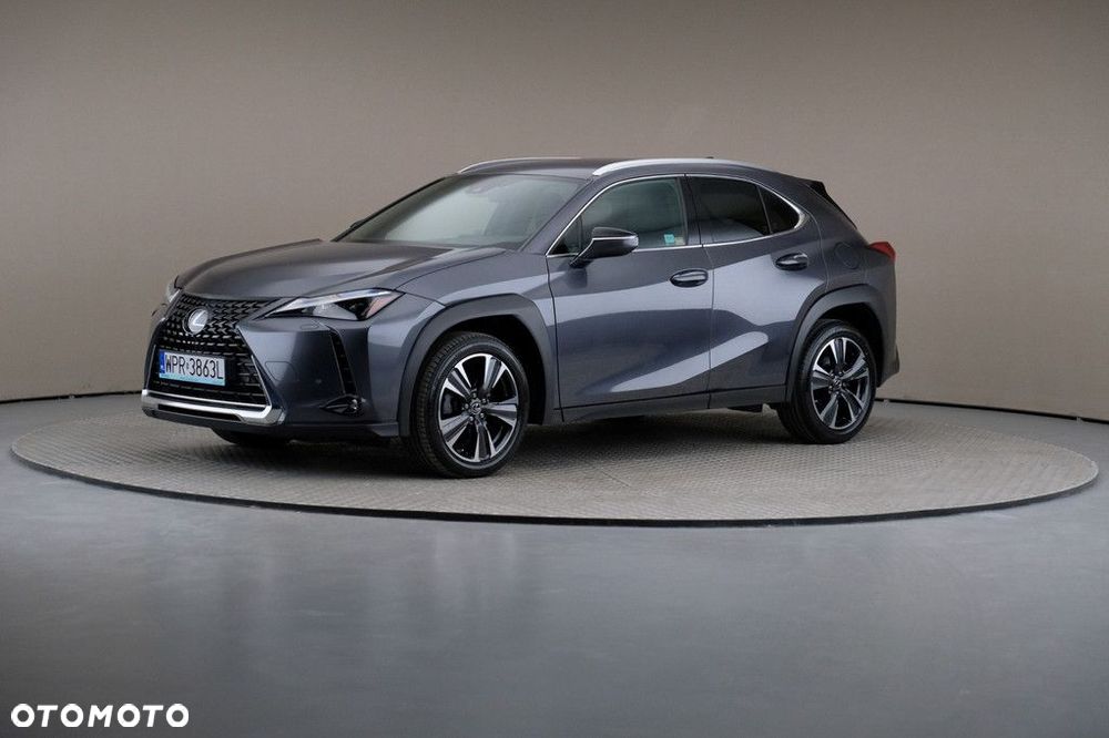Lexus UX - 1