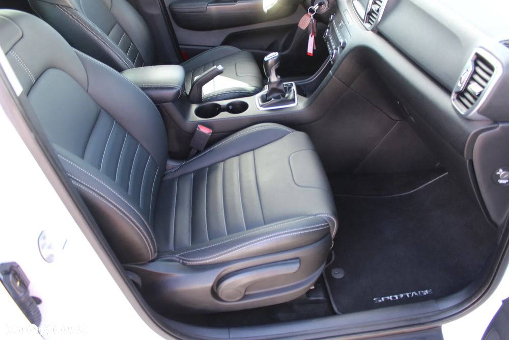 Kia Sportage 1.6 GDI L Business Line Plus 2WD - 20