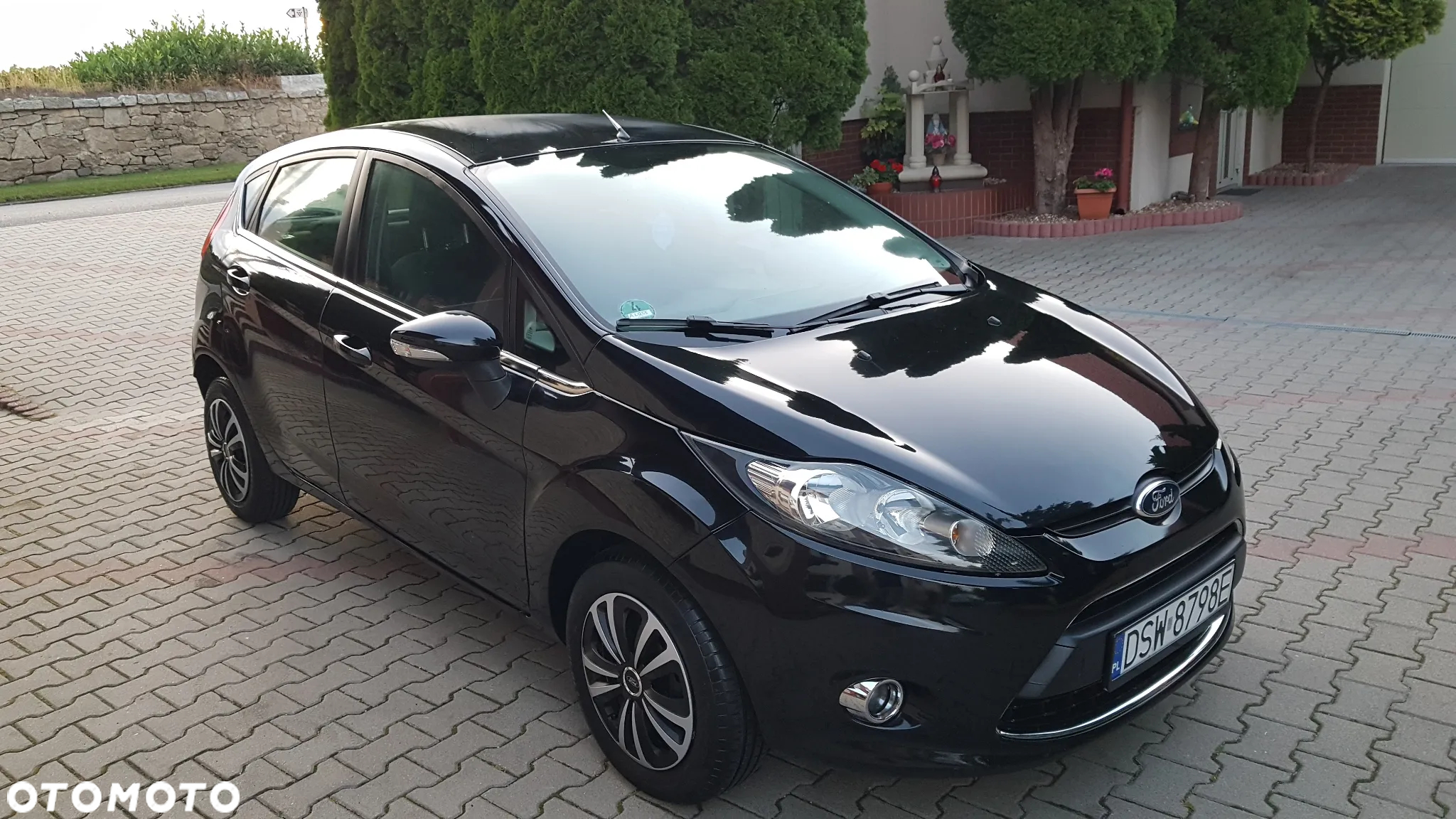Ford Fiesta - 2