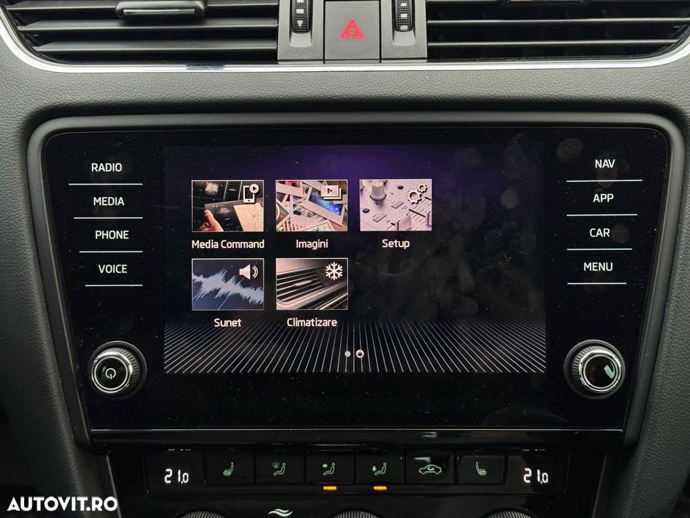 Skoda Octavia 2.0 TDI DSG Style - 27