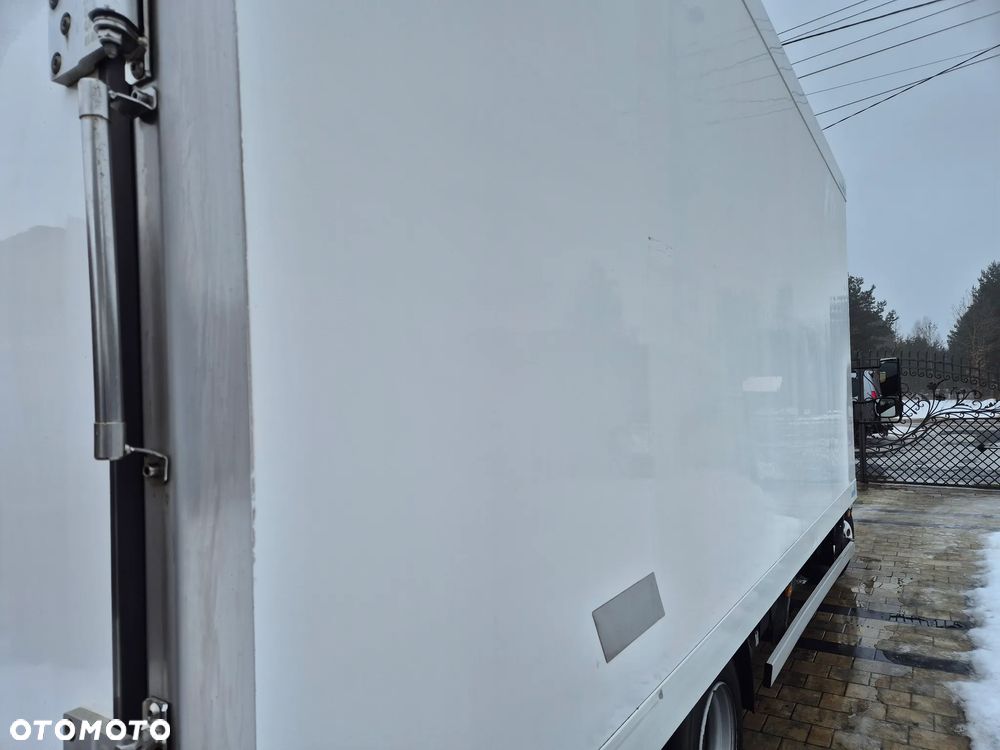 Mitsubishi CANTER 7C15 DMC 7499KG KONTENER CHŁODNIA 5.20 DŁ 177.000KM SPROWADZONY - 10