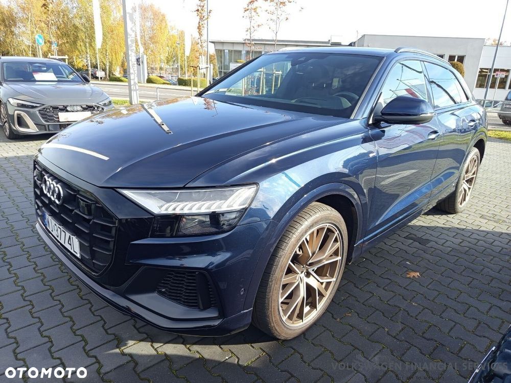 Audi Q8 - 1