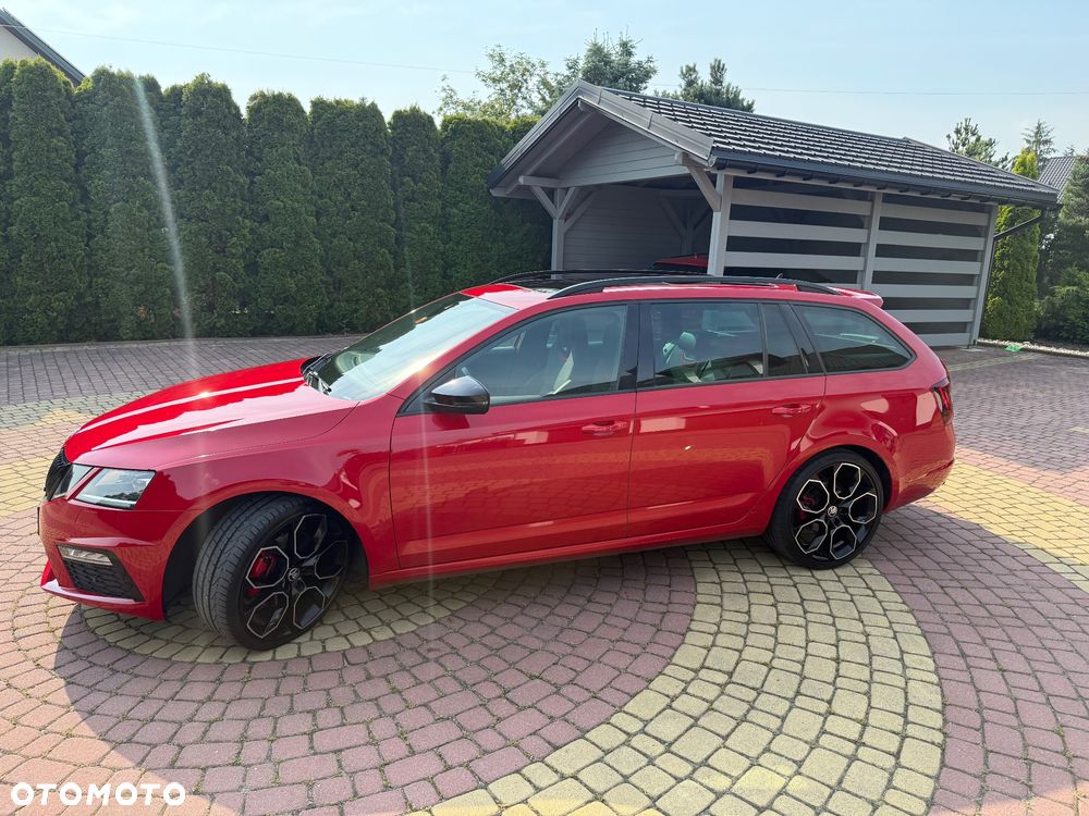 Skoda Octavia 2.0 TDI 4x4 DSG RS - 9