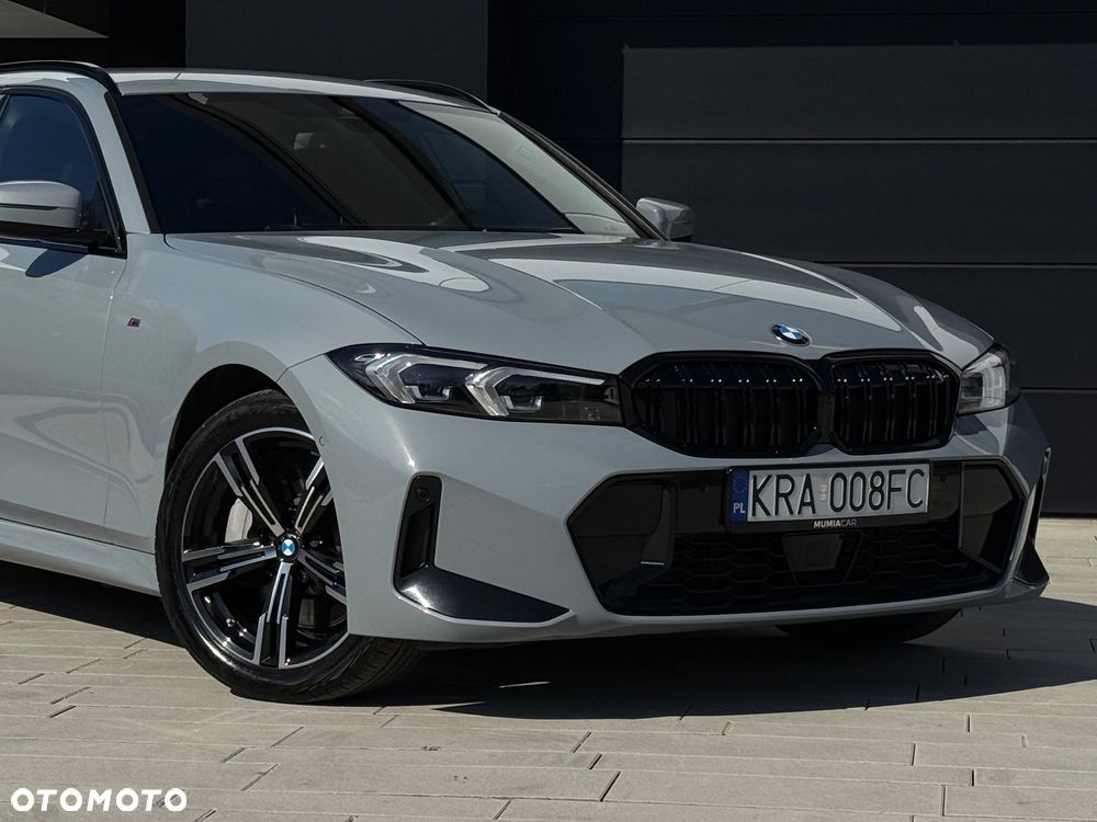 BMW Seria 3 330i xDrive M Sport - 8
