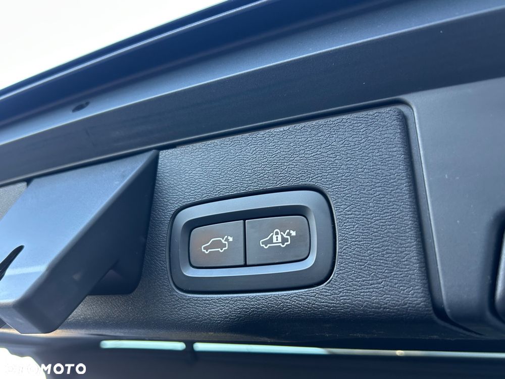 Volvo XC 60 - 34