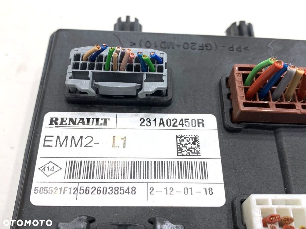 MODUŁ STEROWNIK EMM2  DACIA DUSTER (HM_) 2017 - 2022 1.6 SCe 115 (HMM1) 84 kW [115 KM] benzyna 2017 - 4