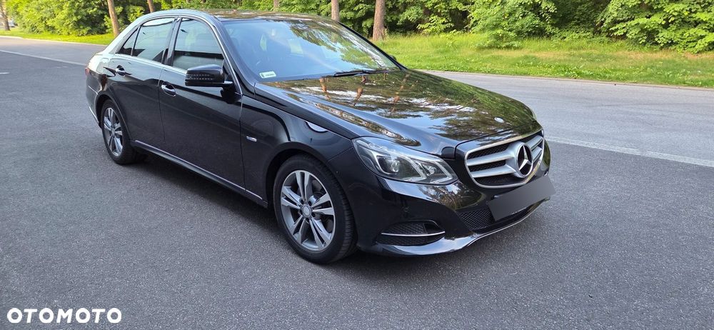 Mercedes-Benz Klasa E 350 CDI BlueEff Avantgarde - 3