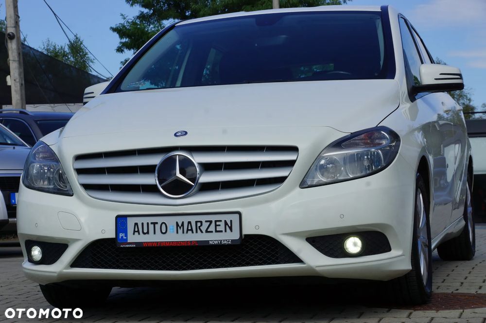 Mercedes-Benz Klasa B 220 4-Matic - 4
