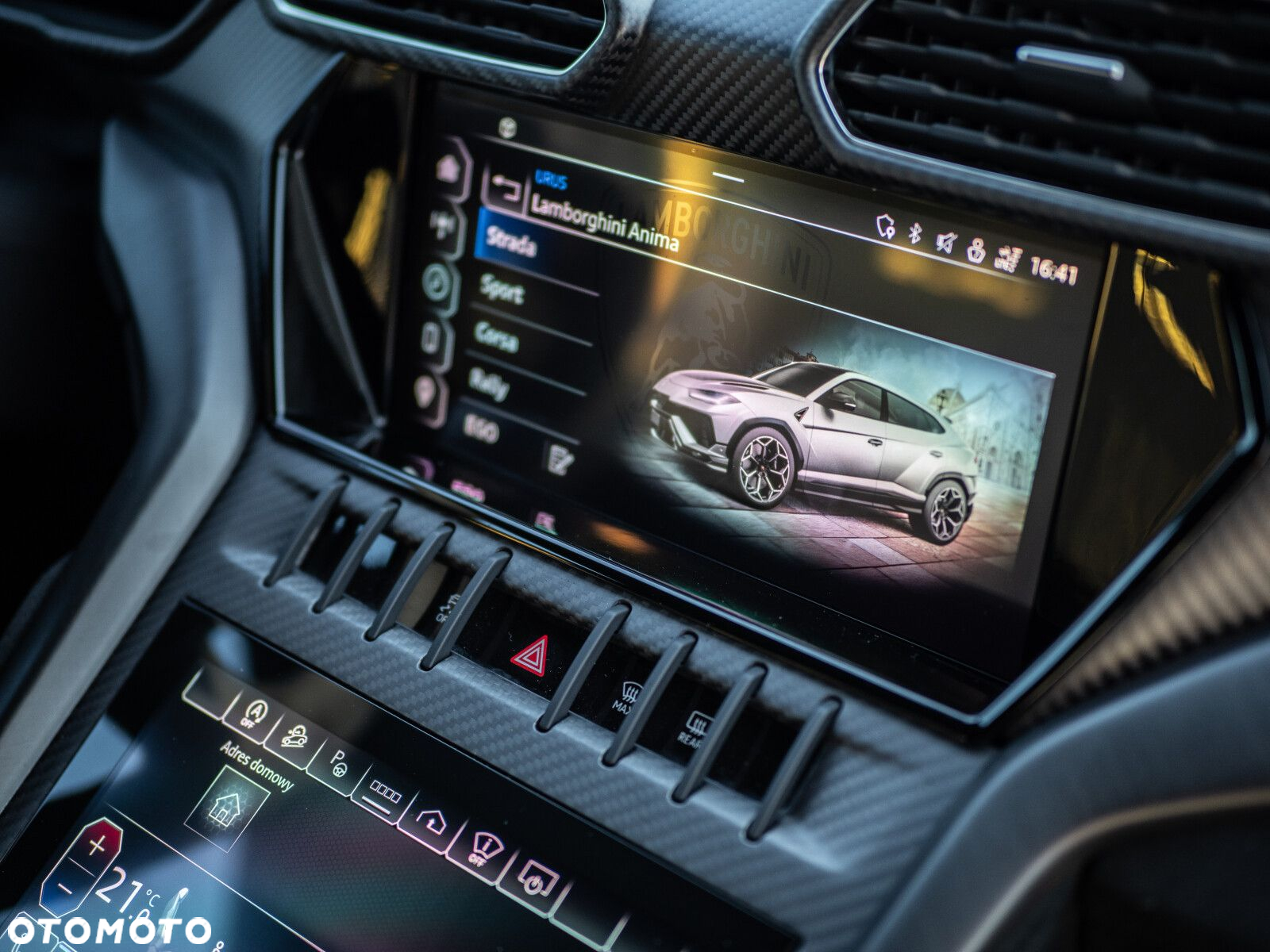 Lamborghini Urus - 15