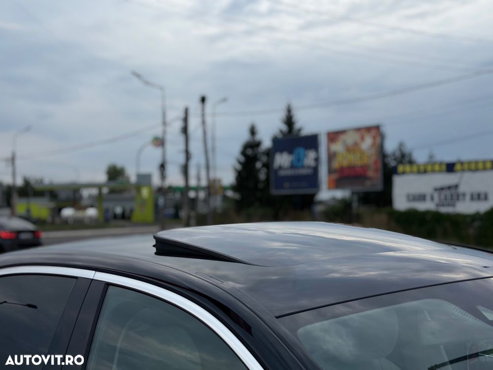 Mercedes-Benz E 200 Aut. - 11