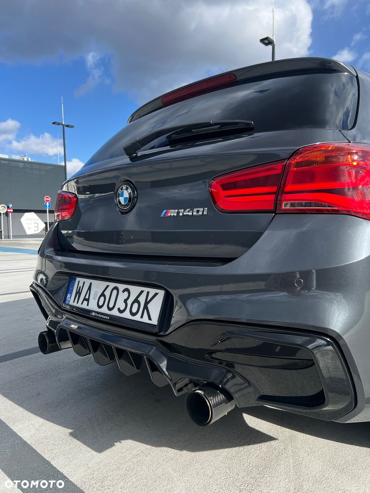 BMW Seria 1 M140i xDrive Shadow sport - 9