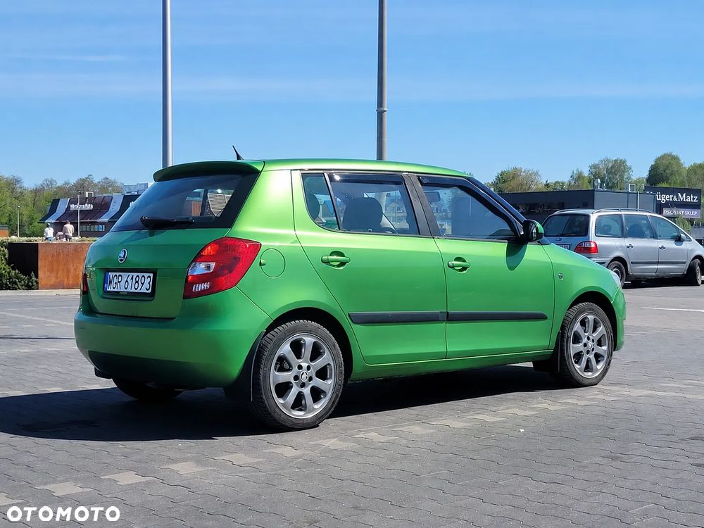 Skoda Fabia 1.2 HTP Ambiente - 3
