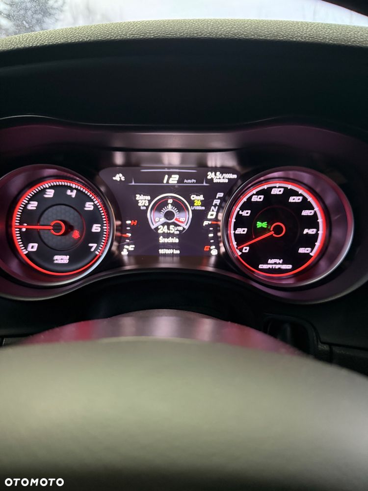 Dodge Charger 5.7 R/T - 25