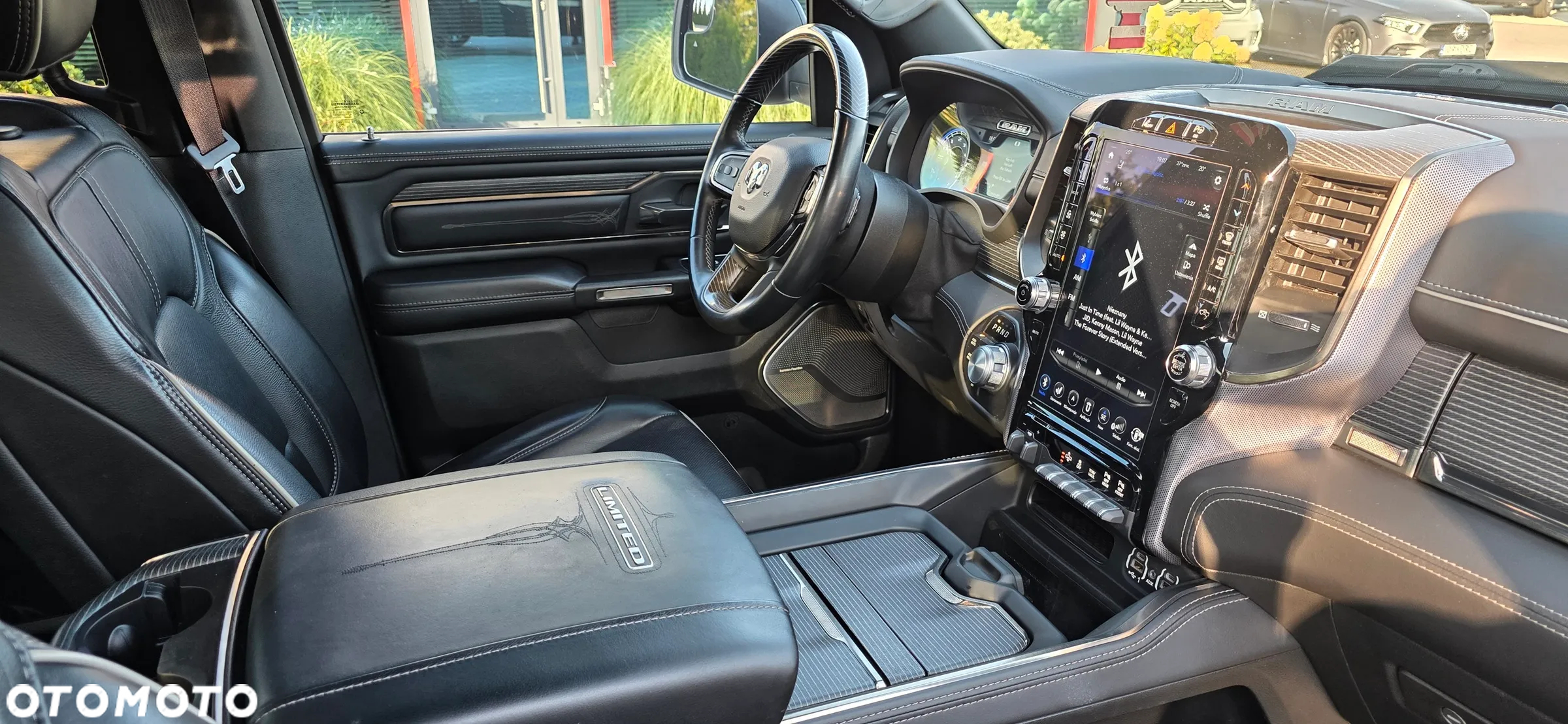 RAM 1500 5.7 Crew Cab Limited - 13