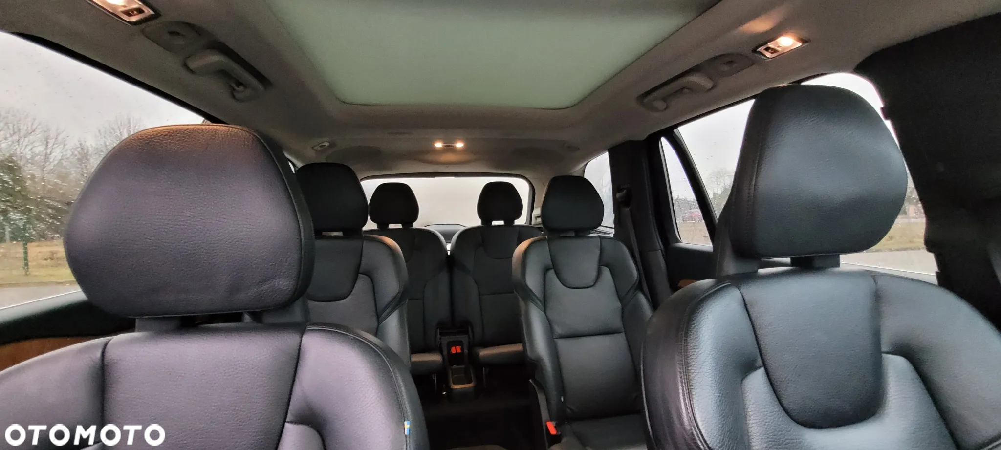 Volvo XC 90 - 26
