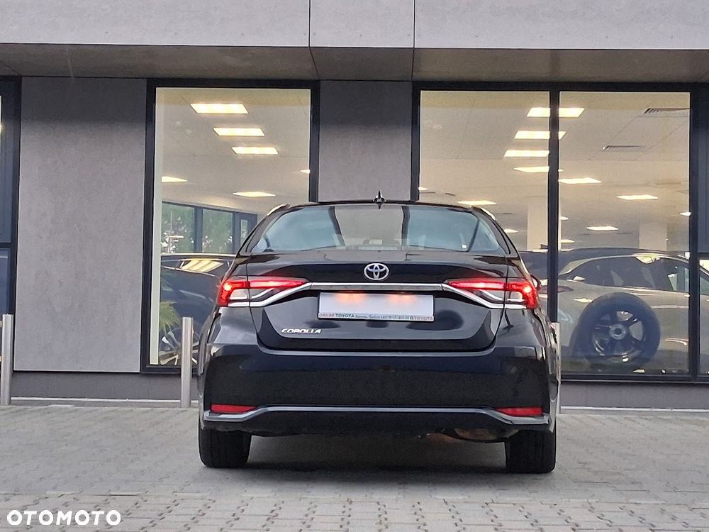 Toyota Corolla 1.6 Active - 5