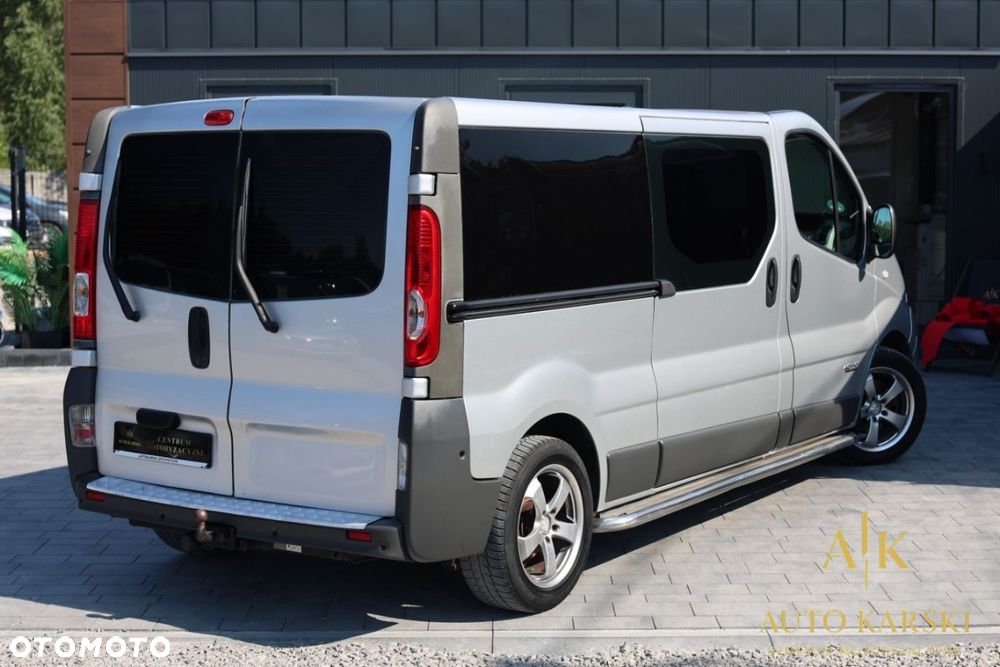 Renault TRAFIC - 8