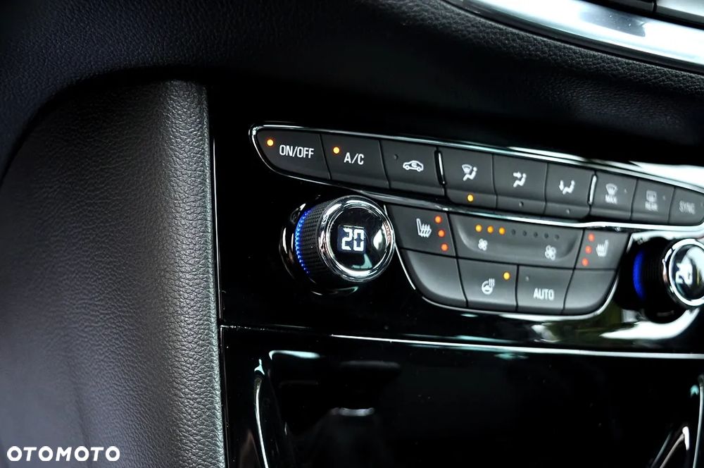 Opel Astra 1.4 Turbo Sports Tourer Dynamic - 31