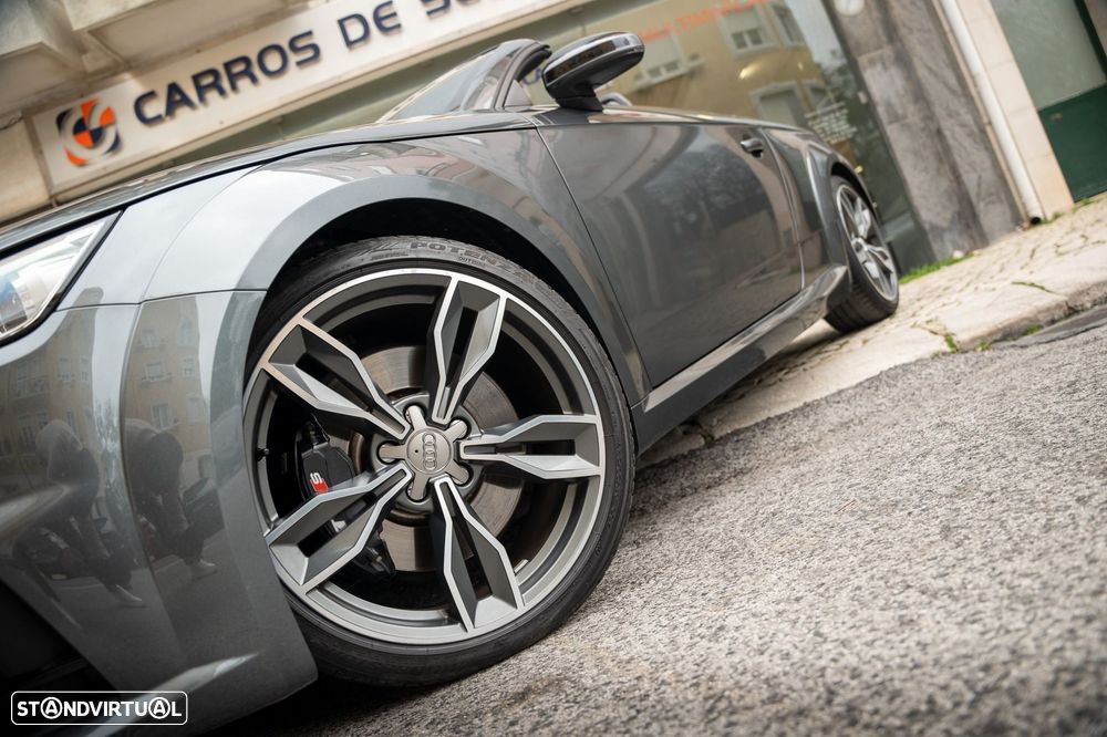 Audi TTS Roadster 2.0 TFSi quattro S Tronic - 4