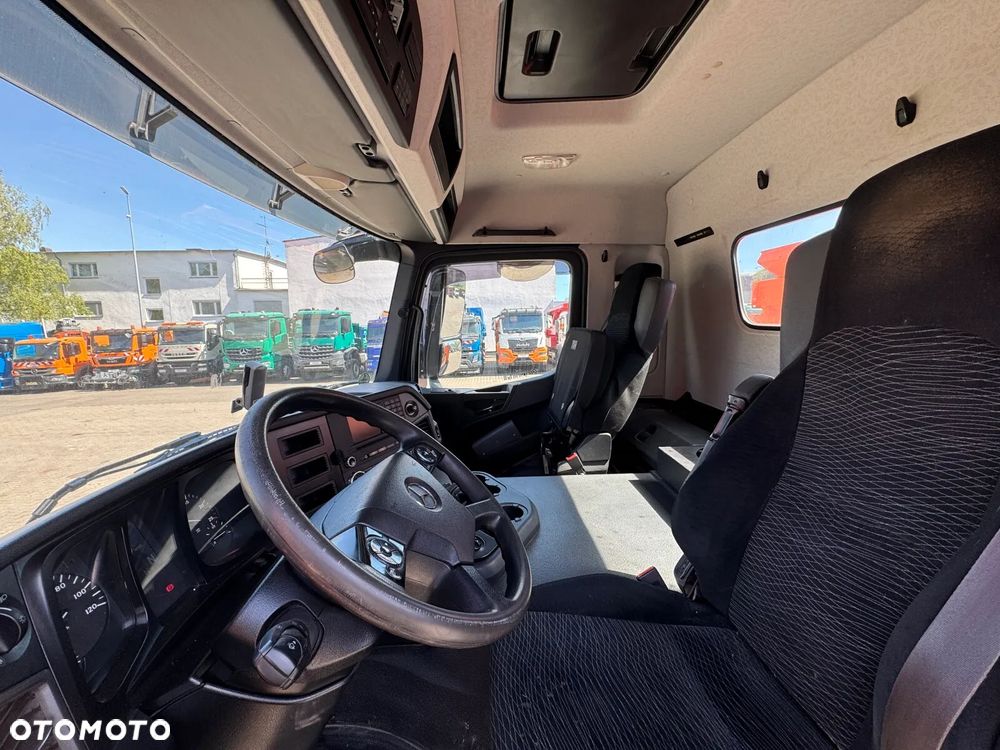 Mercedes-Benz AROCS 3246 8x4 EURO6 WYWROTKA TRÓJSTRONNA Z BORDMATIKIEM - 14