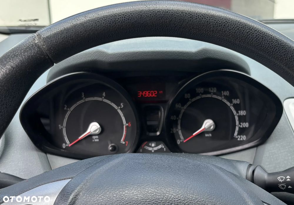 Ford Fiesta 1.25 Trend - 2