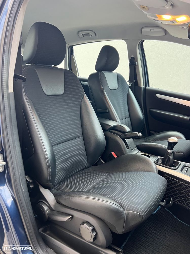 Mercedes-Benz B 200 CDI - 29