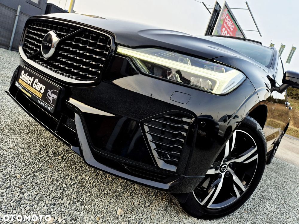 Volvo XC 60 T6 Plug-In Hybrid AWD Plus Dark - 1