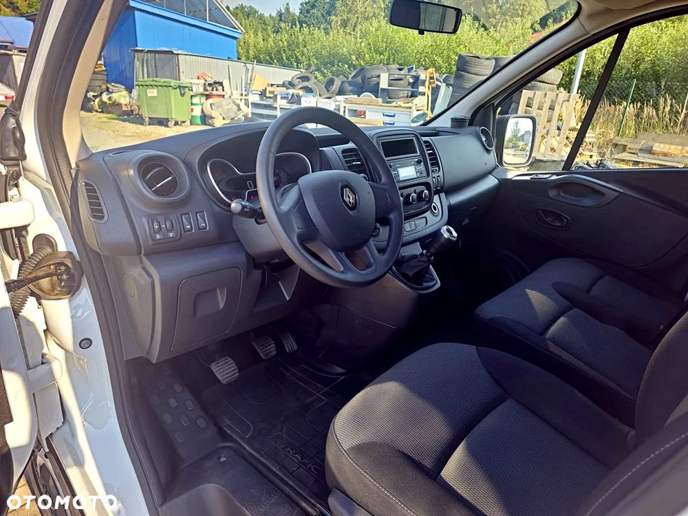 Renault Trafic - 14