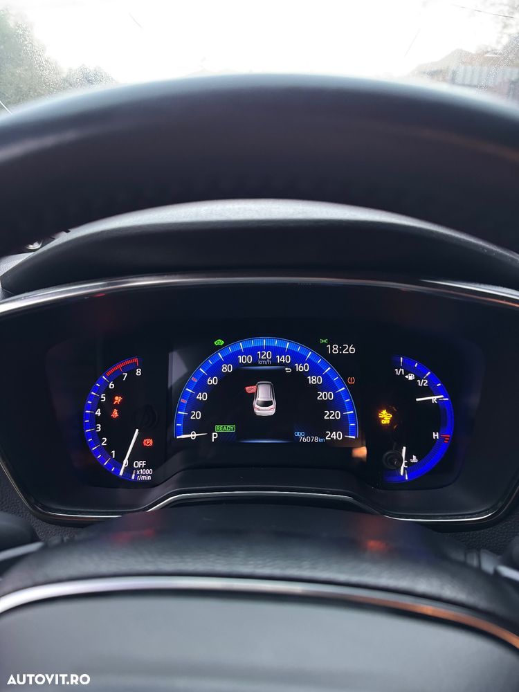 Toyota Corolla 2.0 HSD Exclusive Plus GR Sport Bi-Tone - 12