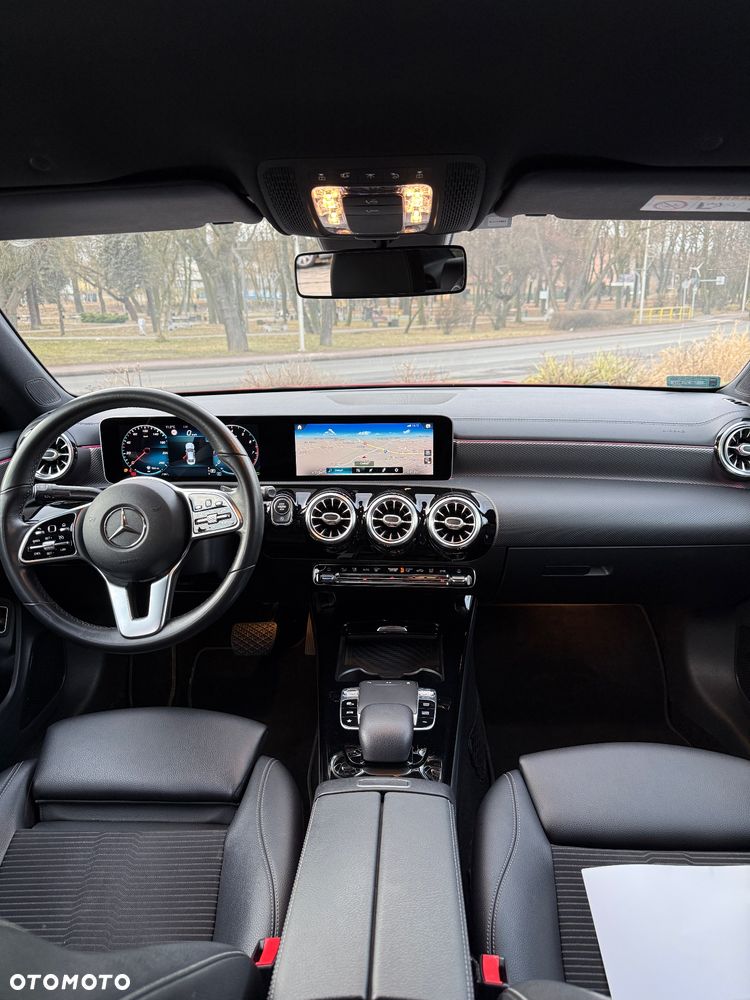 Mercedes-Benz CLA 220 Progressive 7G-DCT - 14