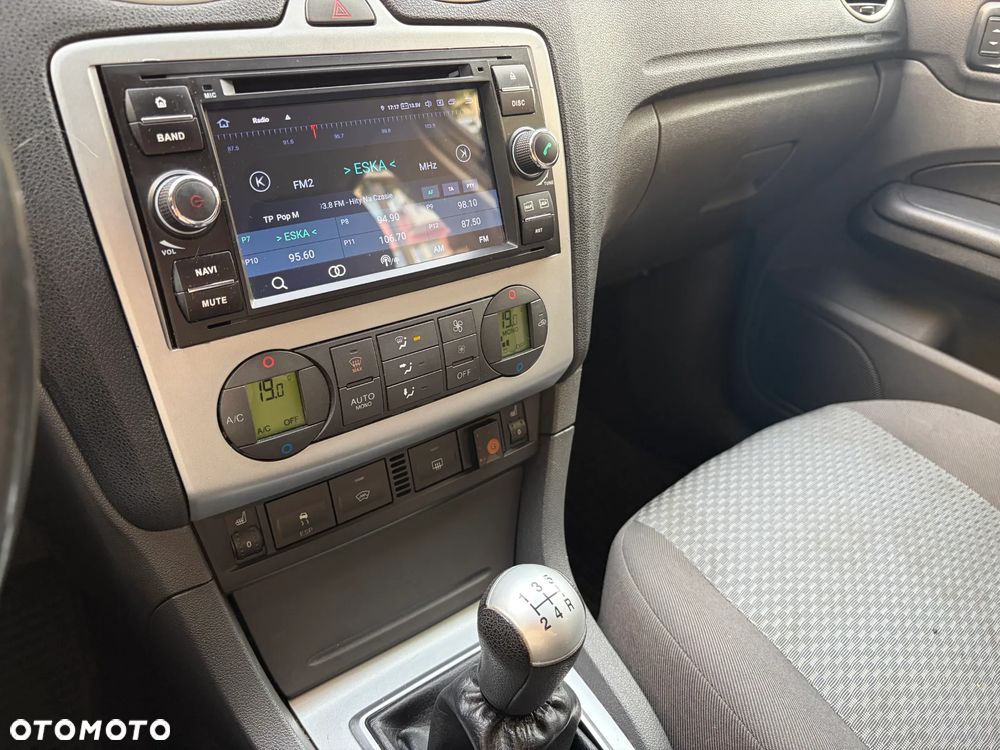 Ford Focus - 13