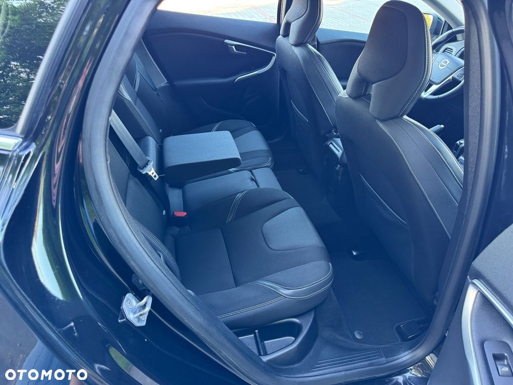 Volvo V40 D2 RDesign - 3