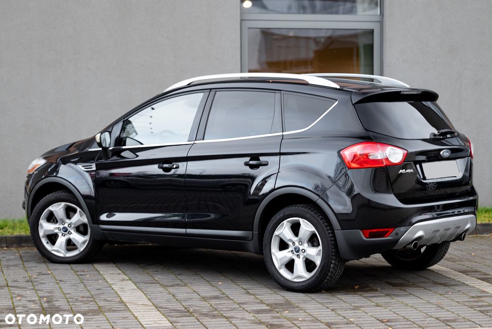 Ford Kuga 2.5 4x4 Titanium - 11