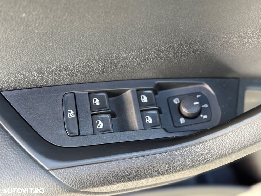 Skoda Karoq 1.6 TDI SCR DSG Ambition - 13