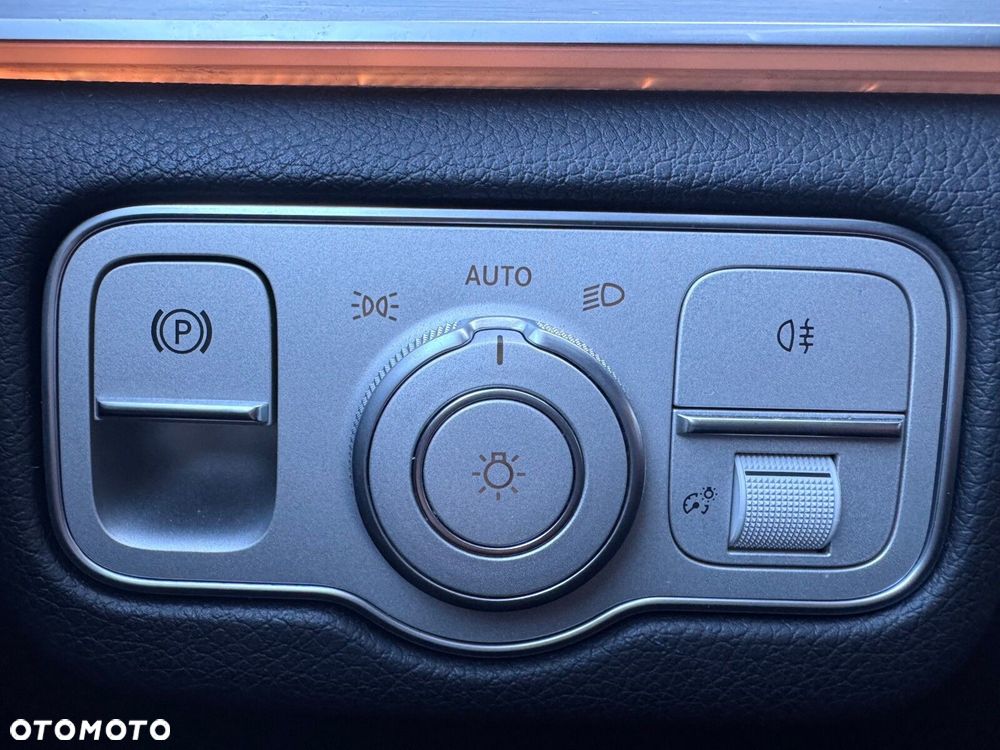 Mercedes-Benz GLE - 31