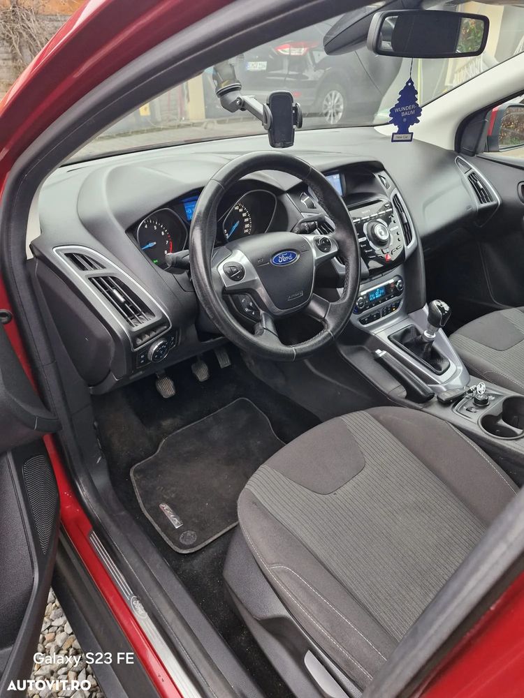 Ford Focus Turnier 1.0 EcoBoost Start-Stopp-System Titanium - 7