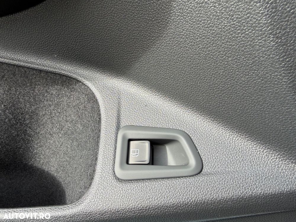 Volkswagen Golf 1.5 TSI eHybrid DSG PHEV Style - 23