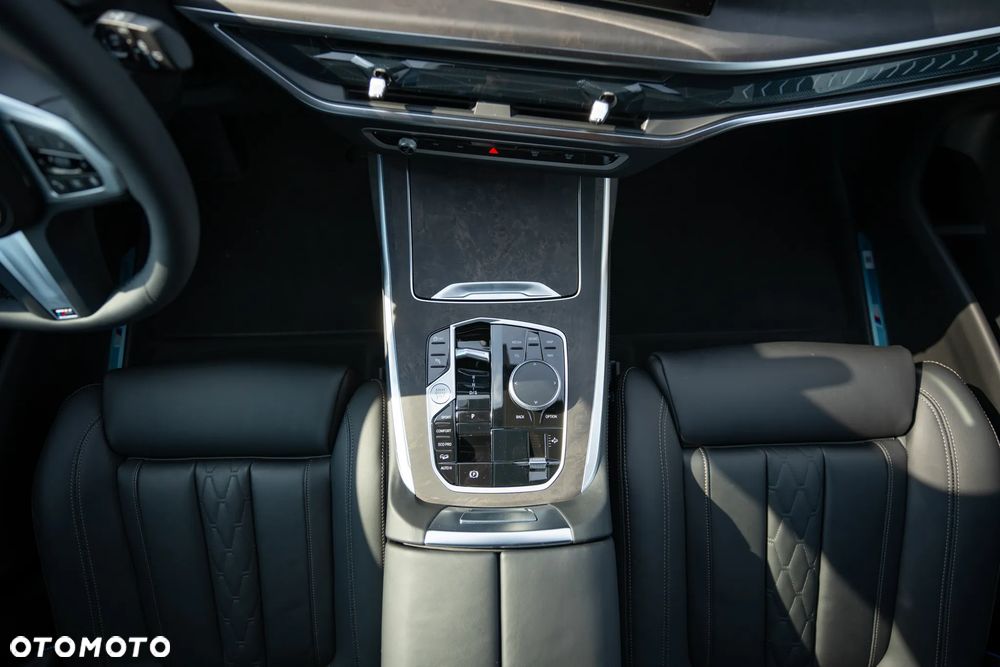 BMW X7 xDrive40d mHEV sport - 28