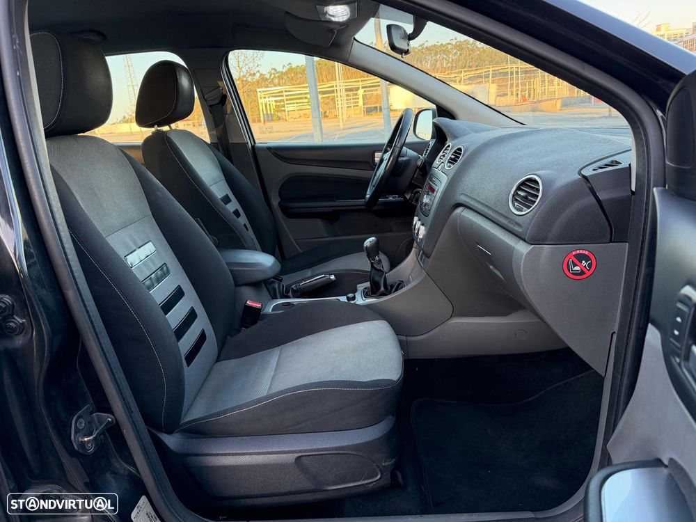 Ford Focus 1.6 TDCi Trend - 13