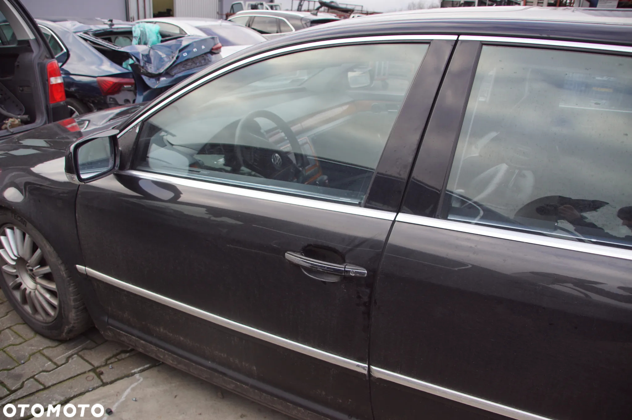 Auto na części 692106889 Volkswagen Phaeton 3.2 V6 AYT lakier lr9v rocznik 2003 skrzynia gde drzwi maska lampa zderzak silnik felga skrzynia amortyzator poduszka alternator rozrusznik pompa - 17