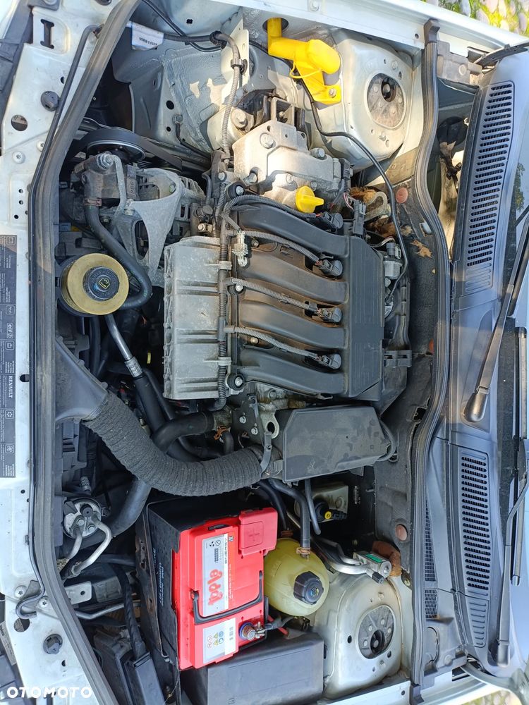 Renault Megane - 8